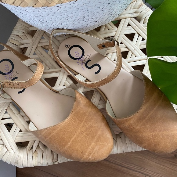 Sz. 10 Leather flat shoes - Picture 2 of 3